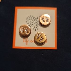 Keep collective jewelry